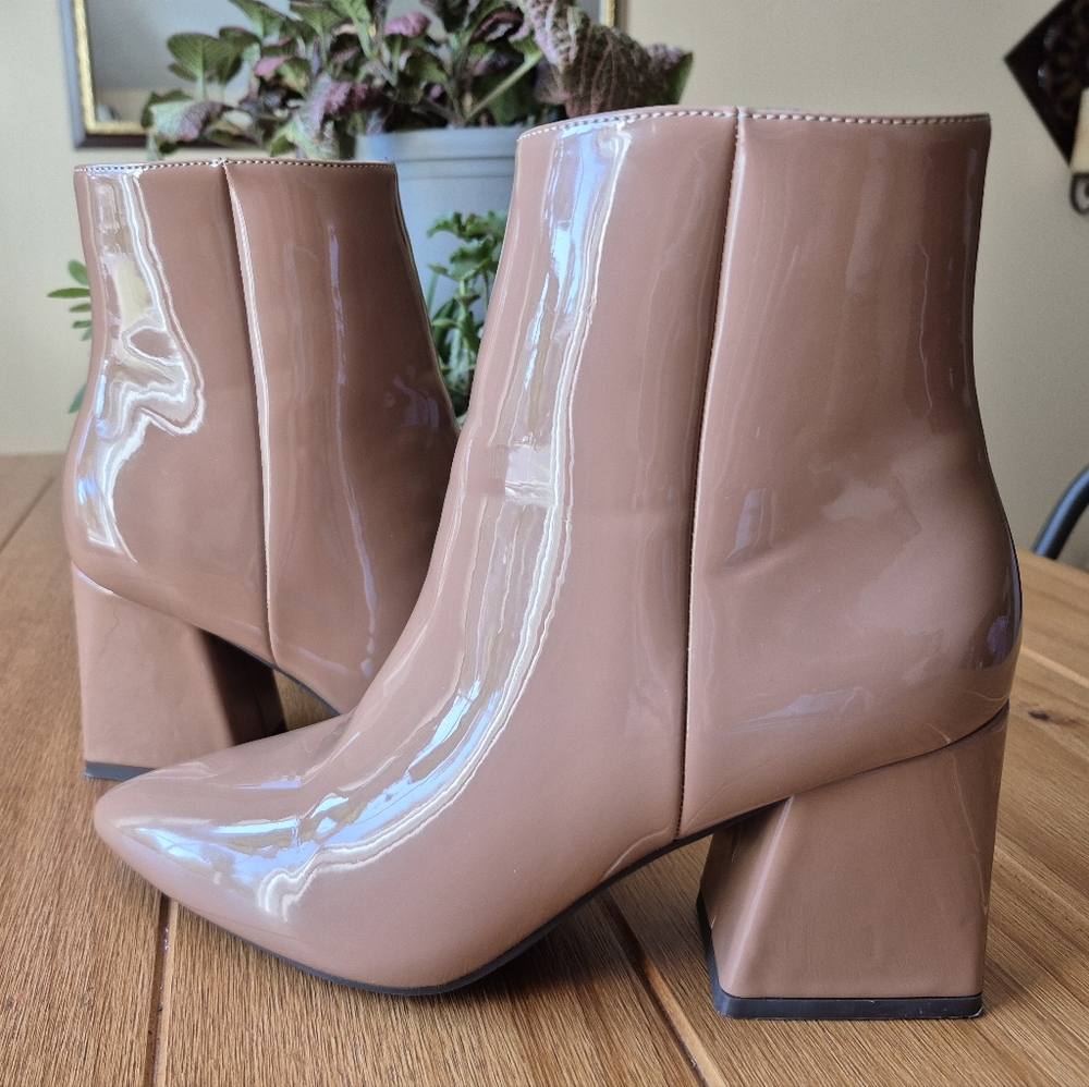 Bamboo 'Sage' Booties - Size 7‎ - Picture 2 of 7